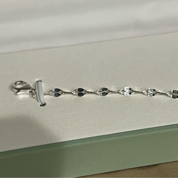 Argento Vivo Sterling Silver Disc Line Bracelet 7” NWB Dainty & Lightweight - Picture 5 of 10